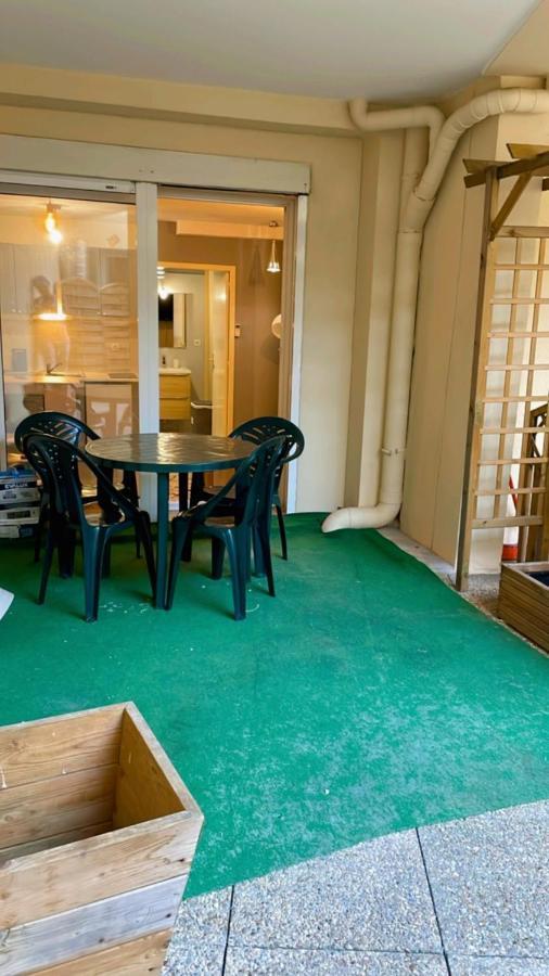 Plenitude Terrasse Apartment Le Mans Exterior photo