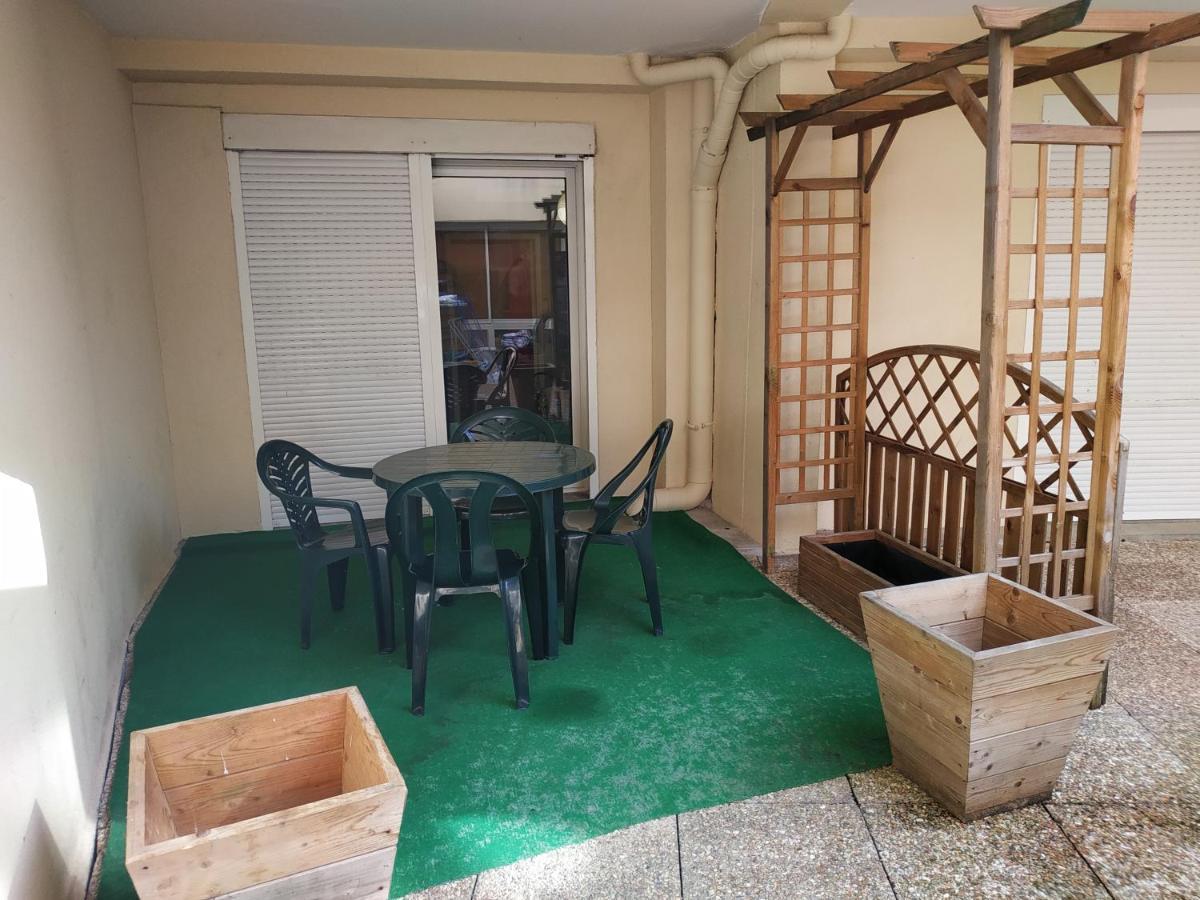 Plenitude Terrasse Apartment Le Mans Exterior photo